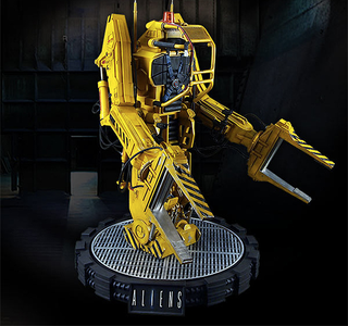 Illustration for article titled You'll Desperately Want To Climb Inside This Aliens Power Loader Figure